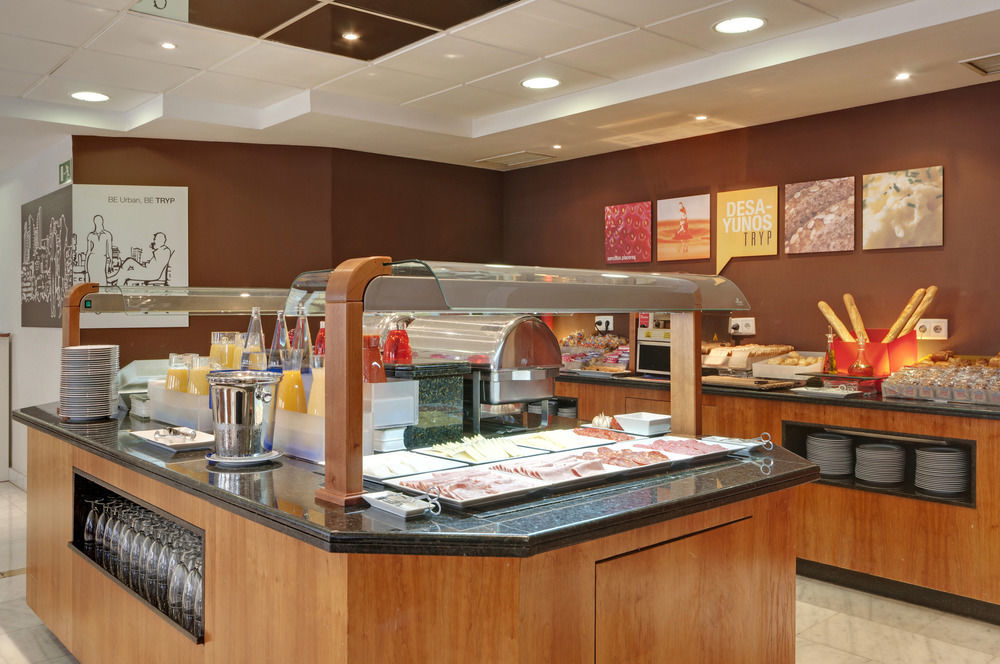 Khách sạn Madrid Centro do Melia quản lý Ngoại thất bức ảnh